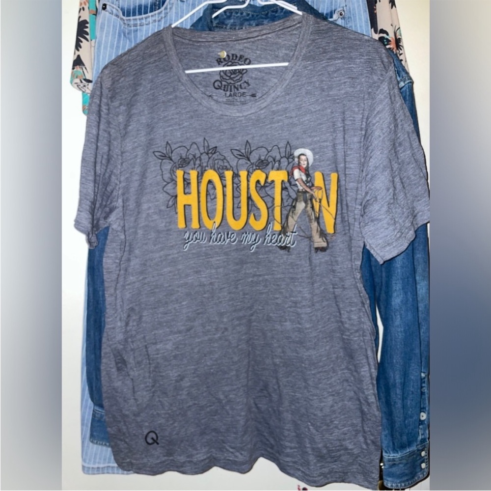 Gray large Houston Graphic T-Shirt by rodeo Quincy